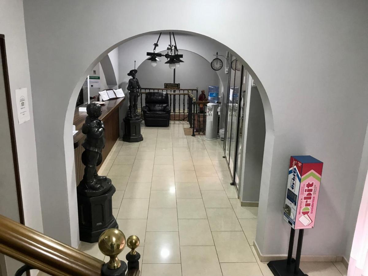 Hotel Cervantes Zafra Bagian luar foto