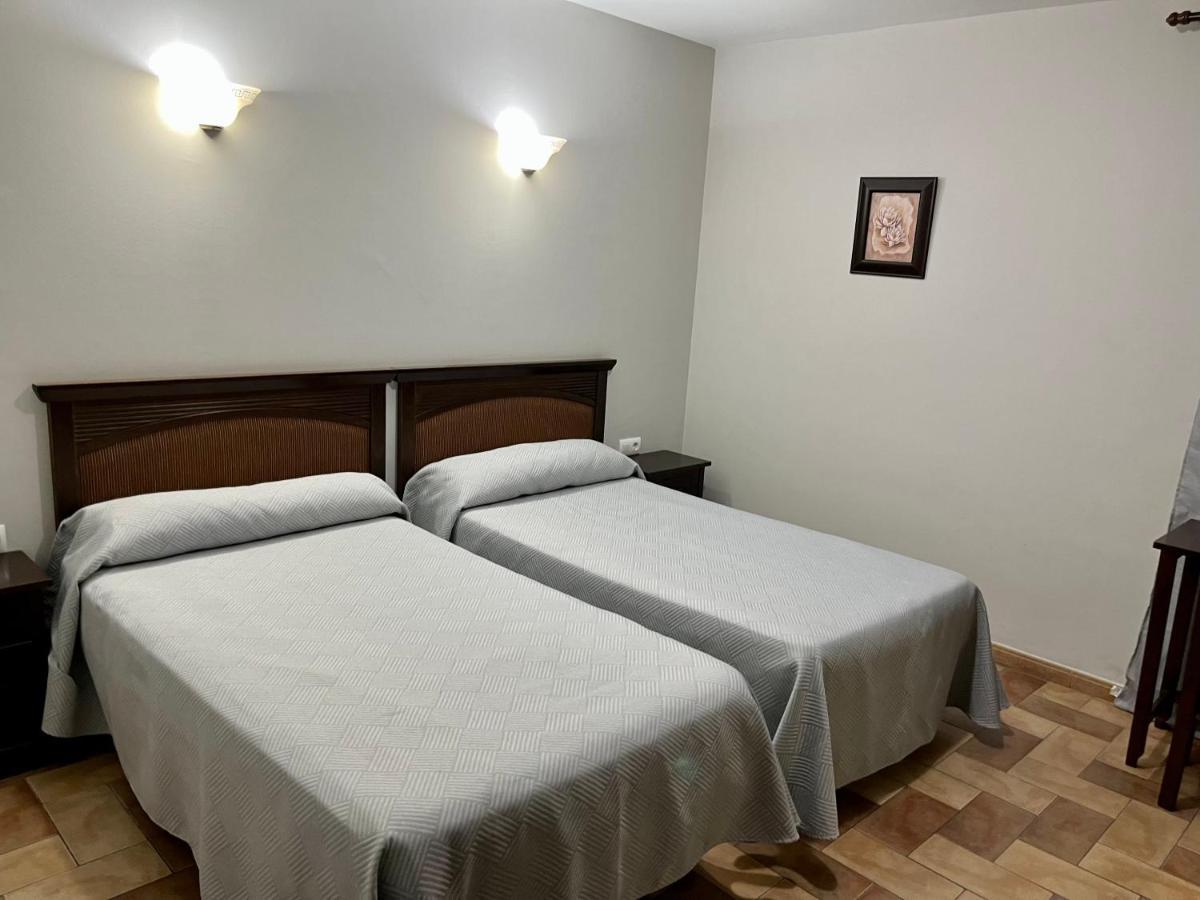 Hotel Cervantes Zafra Bagian luar foto