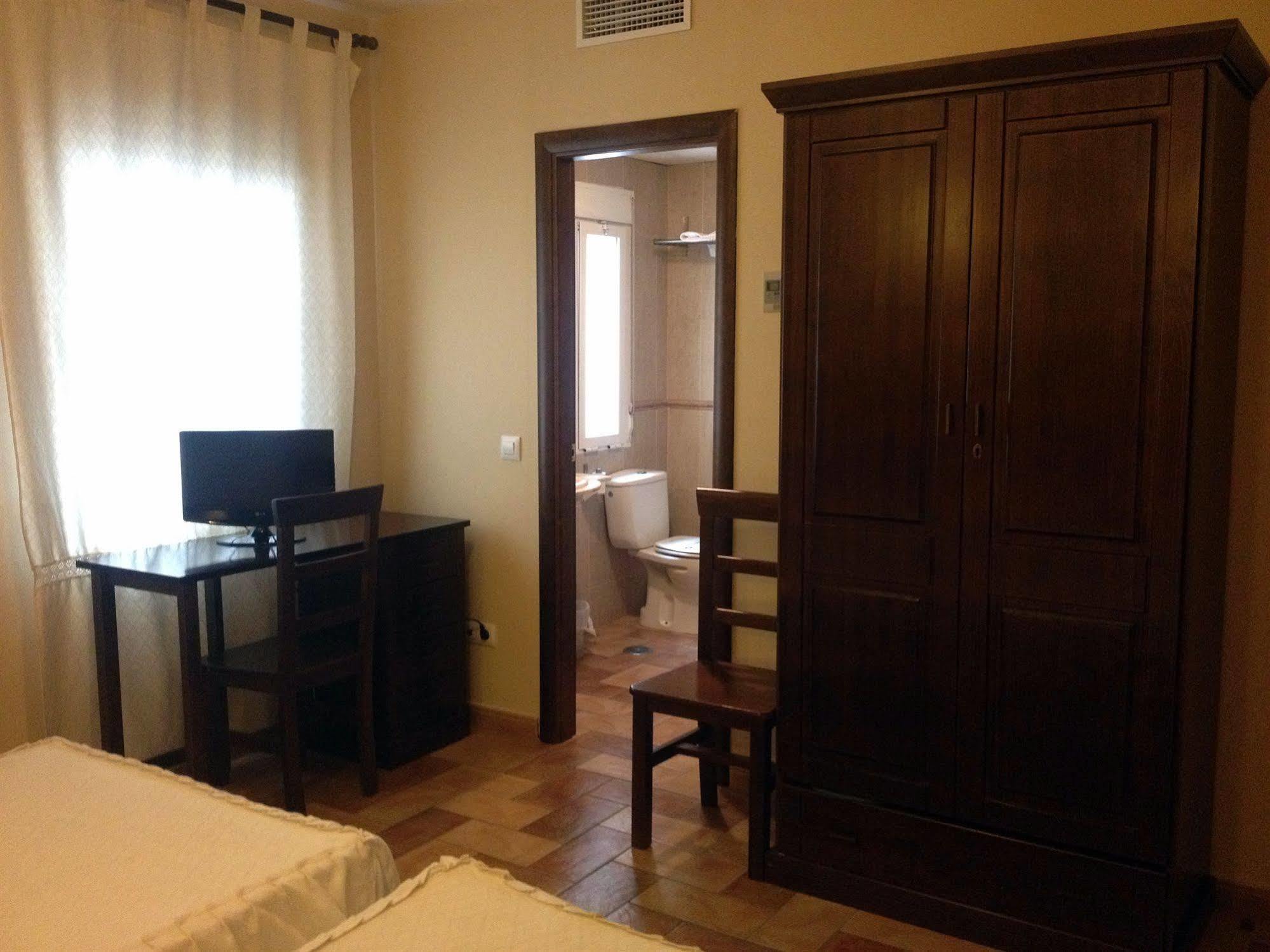 Hotel Cervantes Zafra Bagian luar foto