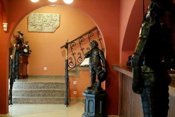 Hotel Cervantes Zafra Bagian luar foto